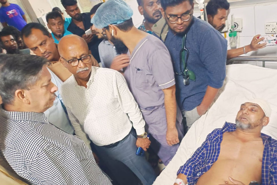 নৌকার কর্মীদের উপর ছাত্রলীগের হামলার অভিযোগ, তিনজন হাসপাতালে ভর্তি