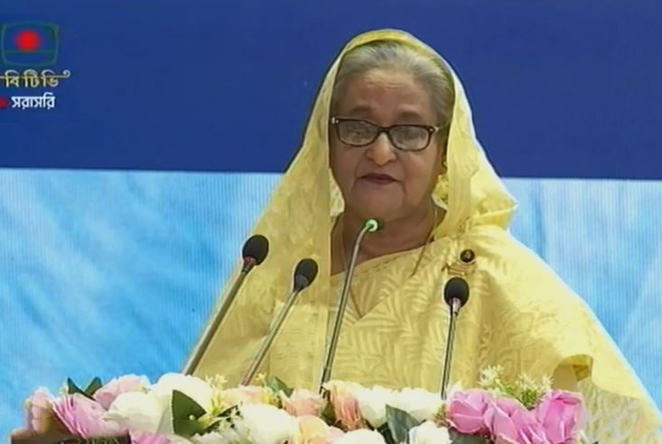 ‘সরকারি কর্মকর্তাদের সুযোগ-সুবিধা বাড়ানোর পাশাপাশি প্রশিক্ষণের ওপর জোর দেয়া হয়েছে’

