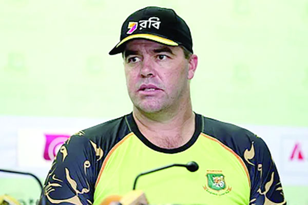মৃত্যুর সঙ্গে লড়ছেন হিথ স্ট্রিক