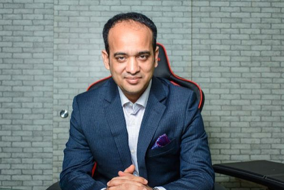 ইভ্যালির রাসেলের জামিন আদেশ এক সপ্তাহ মুলতবি


