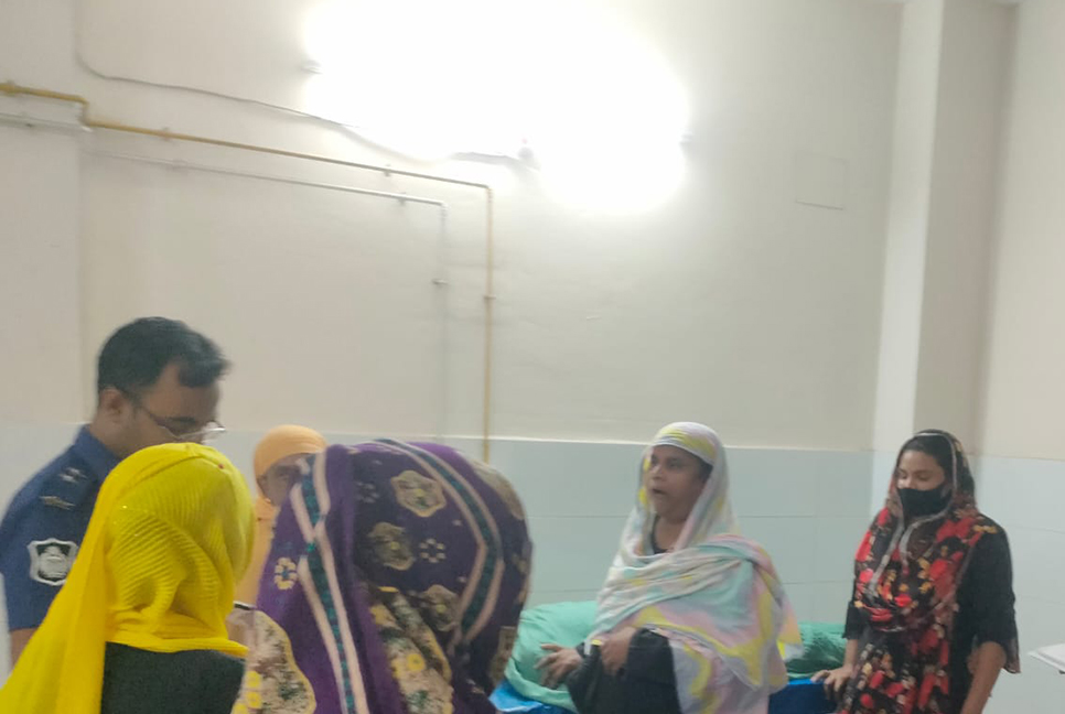 ভৈরবে মা-ছেলের ঝুলন্ত মরদেহ উদ্ধার