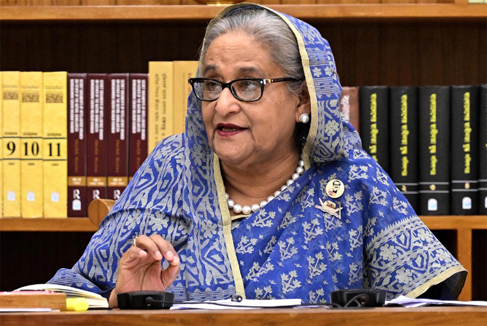 কীসের জন্য ডাকতে যাবো, সংলাপ ইস্যুতে প্রধানমন্ত্রীর প্রশ্ন
