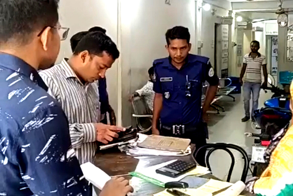 ভুল চিকিৎসায় প্রসূতির মৃত্যুর অভিযোগ, ক্লিনিক সিলগালা