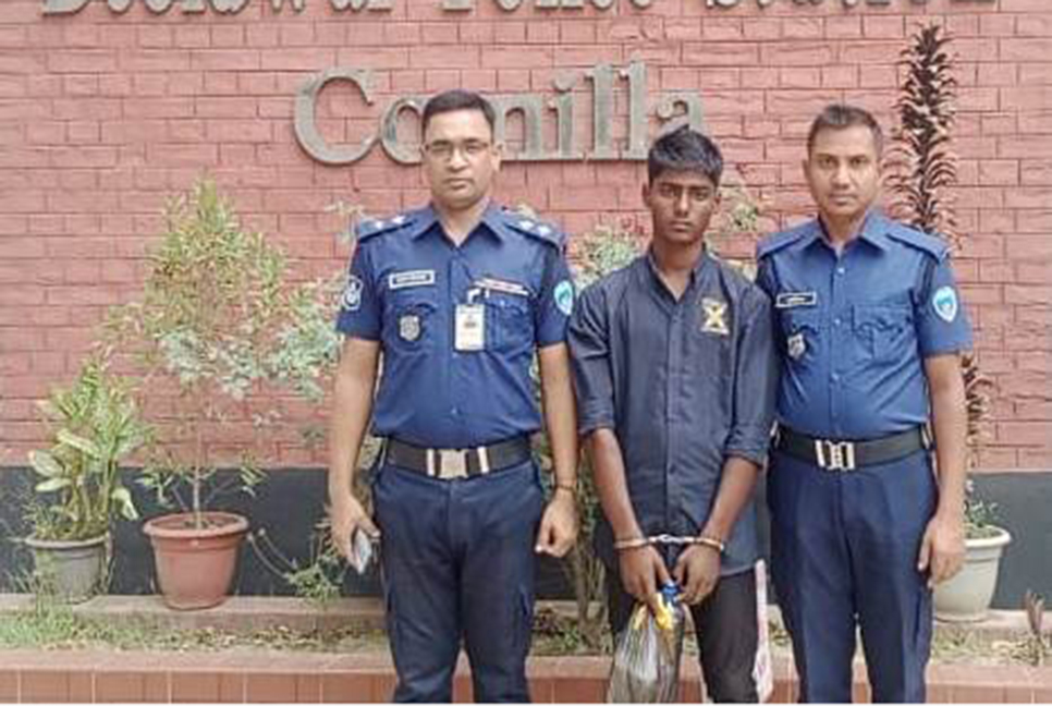 মুক্তিপণের টাকা নিতে এসে ধরা পড়ল অপহরণকারী