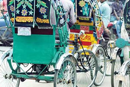 চট্টগ্রামে রিকশায় বসছে বারকোড