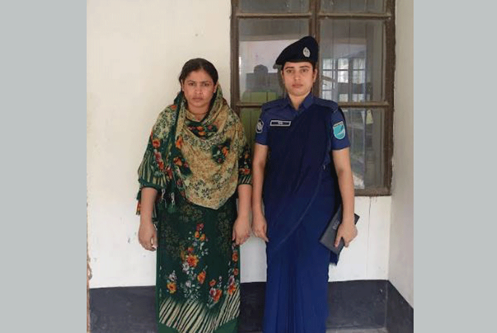 শ্রেণিকক্ষে আটকে বাবা-ছেলেকে নির্যাতন, মূলহোতা গ্রেফতার