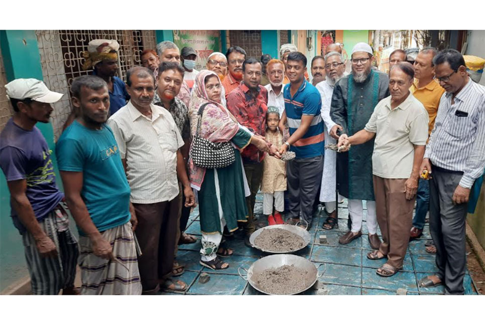 সাতক্ষীরায় রাস্তা নির্মাণ কাজ উদ্বোধন