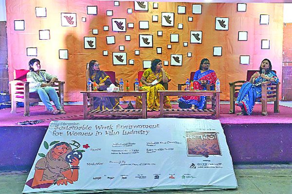 জমজমাট সিনেমা উৎসব