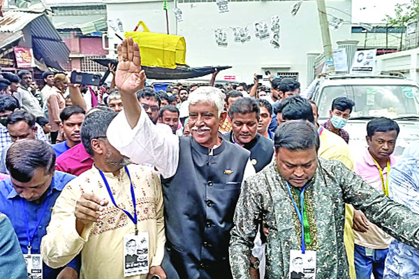 মূল ফ্যাক্টর ভাসমান ভোটাররা