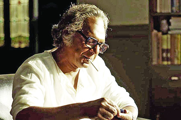 মৃণাল সেনকে নিয়ে প্রশ্ন চঞ্চলের