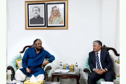 উজবেকিস্তানকে অর্থনৈতিক অঞ্চল ও হাইটেক পার্কে বিনিয়োগের আহ্বান বাণিজ্যমন্ত্রীর

