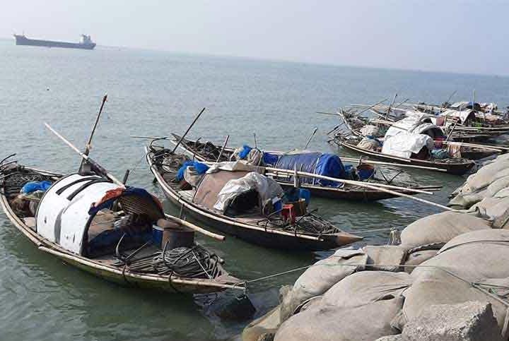 শনিবার থেকে ৬৫ দিন সাগরে মাছ ধরা বন্ধ