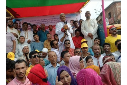ফেনীতে ১০ দফা দাবিতে বিএনপির জনসভা অনুষ্ঠিত
