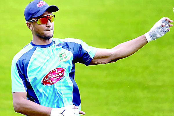 সাকিবকে ছাড়াই টেস্ট দল!