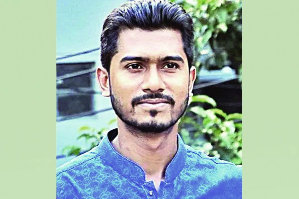 ভাবতে হবে ফ্যাসিবাদ সমর্থন করব না গণতন্ত্র প্রতিষ্ঠা : নূর