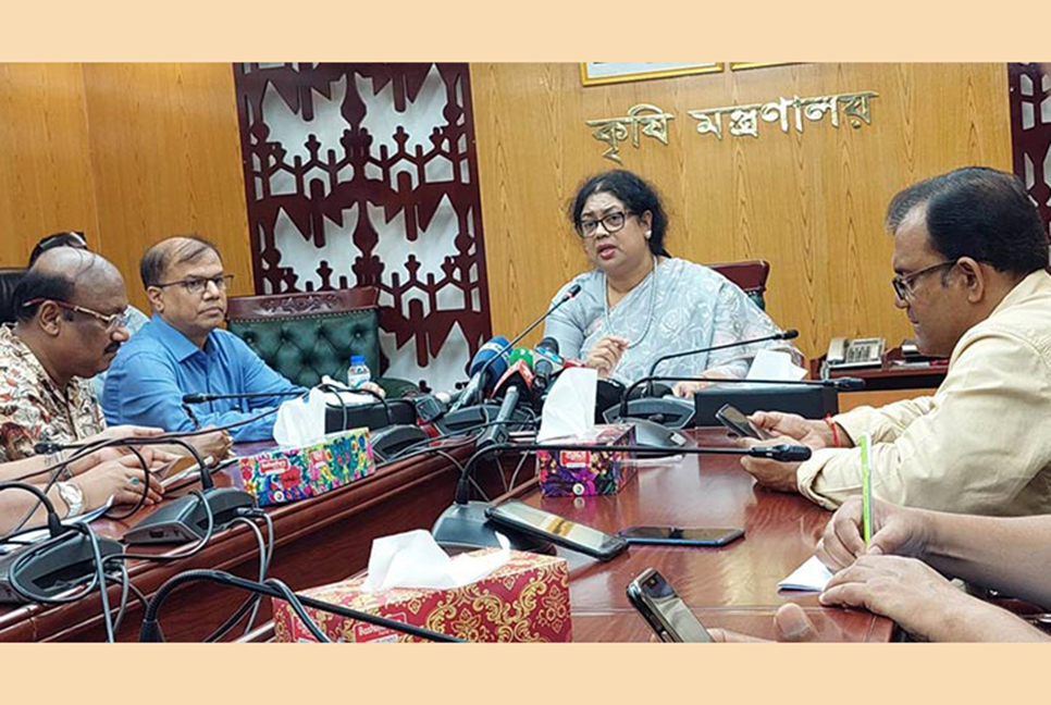 যুক্তরাষ্ট্র থেকে পোকামুক্ত তুলা আমদানি করা হবে : কৃষি সচিব

