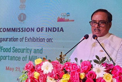 ‘মিলেট’ চাষাবাদ ও বাজারজাতকরণে সচেতনতা বাড়ানোর বিকল্প নেই : খাদ্যমন্ত্রী