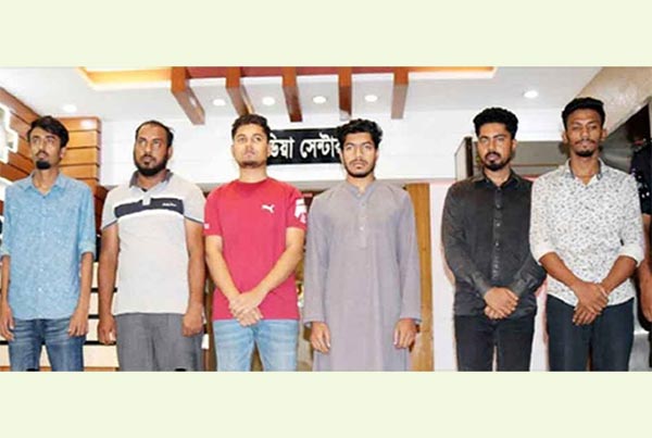 বিআরটিএর ৪০০ গ্রাহকের সোয়া ১ কোটি টাকা আত্মসাৎ, গ্রেফতার ৬