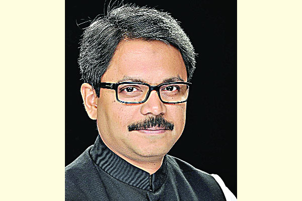 চাকরি না খুঁজে মানবসম্পদে পরিণত হতে হবে : পররাষ্ট্র প্রতিমন্ত্রী