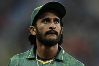 পাকিস্তান দলে সুযোগ পাওয়া নিয়ে সন্দিহান হাসান
