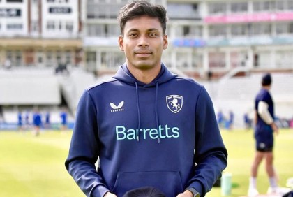 ইংলিশ কাউন্টিতে স্বপ্নের অভিষেক বাংলাদেশি আরাফাতের