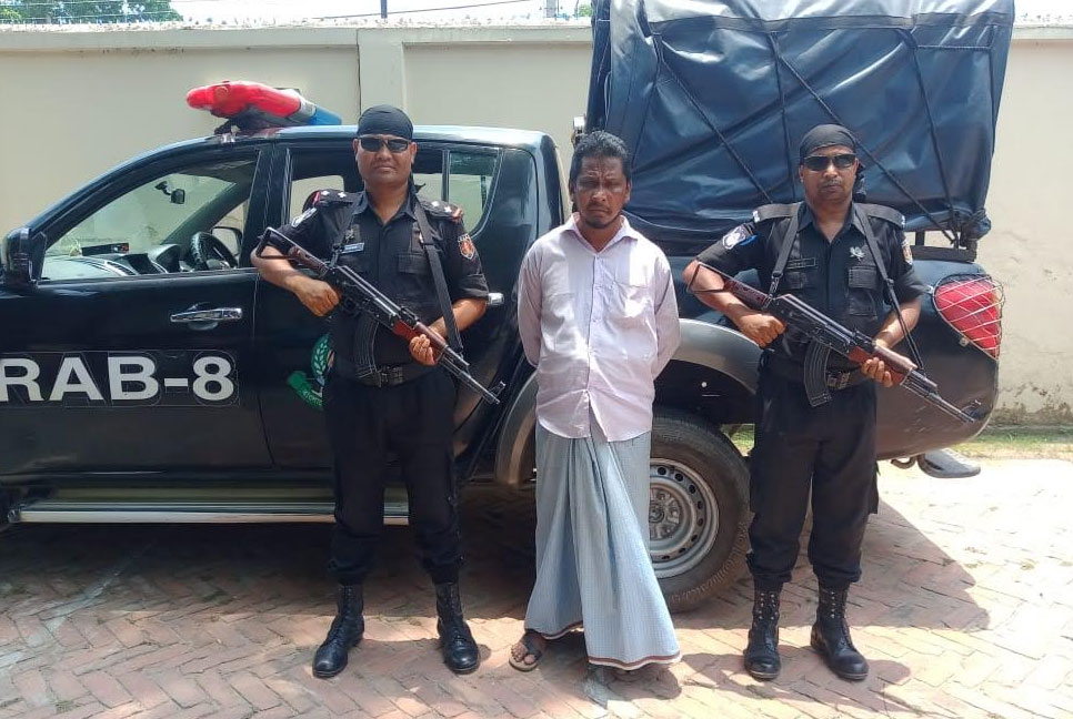 ফরিদপুরে প্রায় পাঁচ হাজার পিস ইয়াবাসহ মাদক কারবারি গ্রেফতার