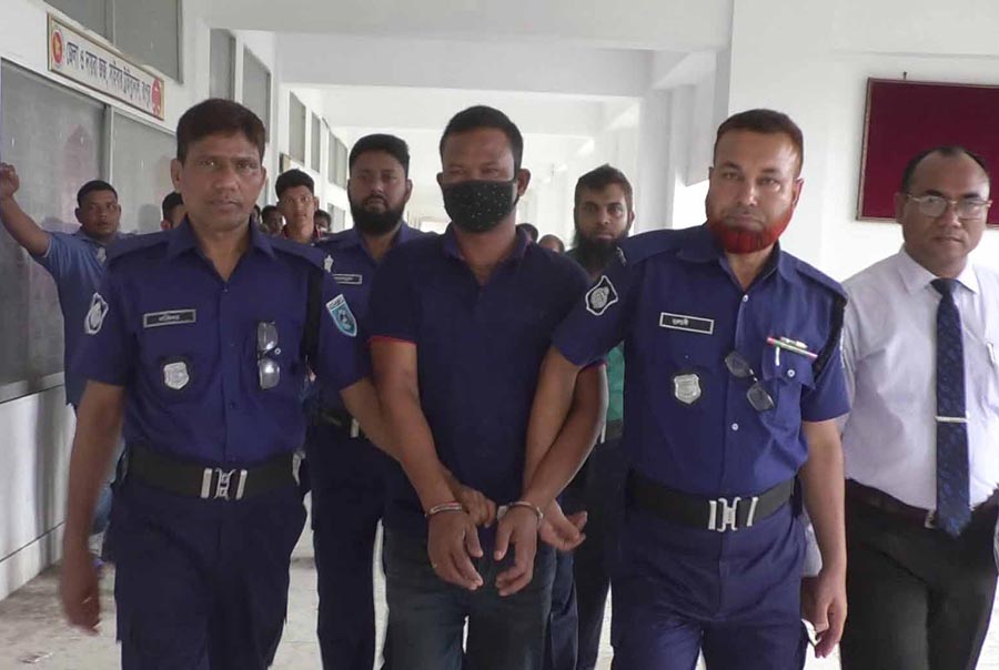ফেসবুকে ধর্মীয় অবমাননা স্ট্যাটাস দেয়ার অভিযোগে সেই টিটু রায়ের ১০ বছরের কারাদণ্ড