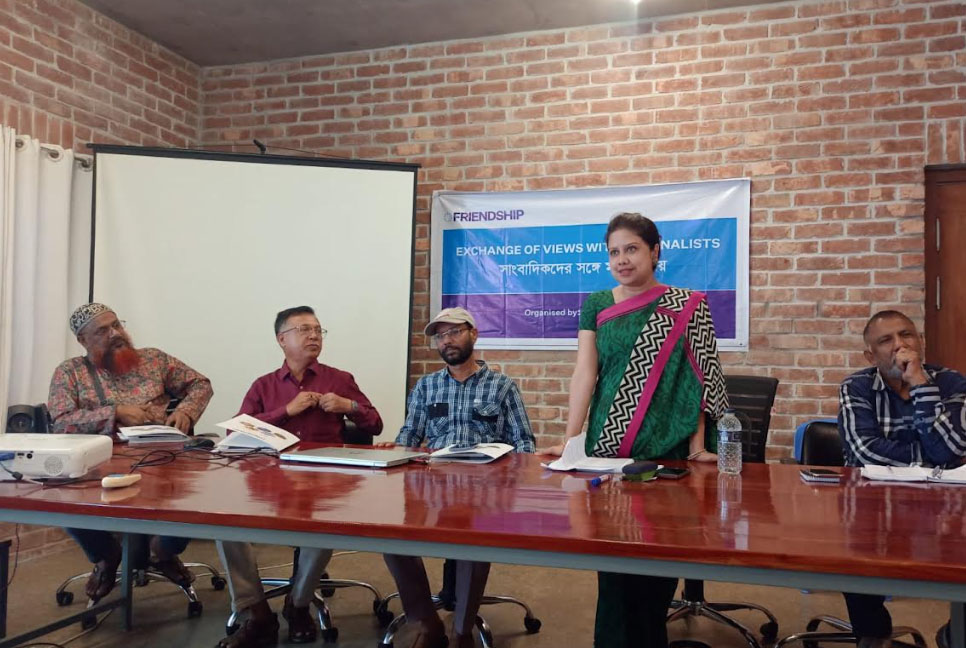 উপকূলীয় মানুষের স্বাস্থ্য সচেতনতা নিয়ে সাতক্ষীরায় মতবিনিময়
