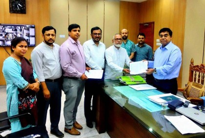 মাঠ পর্যায়ে ইসি কর্মকর্তাদের হয়রানি বন্ধে এবি পার্টির স্মারকলিপি