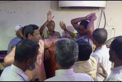 লক্ষ্মীপুরে জাপার সভায় দুই পক্ষের হাতাহাতি 

