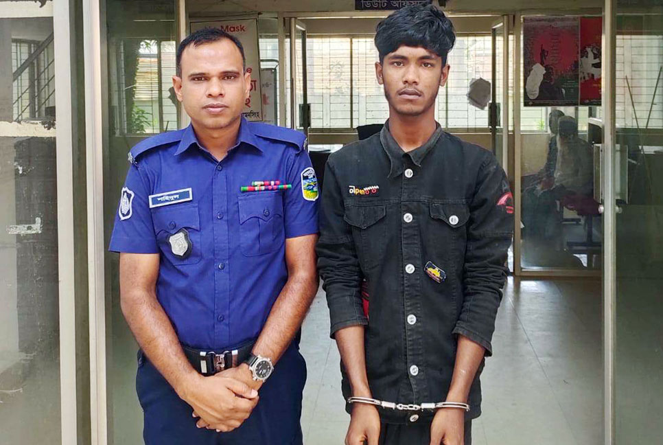 মা-বাবাকে ভরণপোষণ না দেওয়ায় ছেলে কারাগারে

