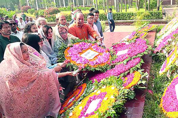 নানা আয়োজনে কবি নজরুলের জন্মদিন
