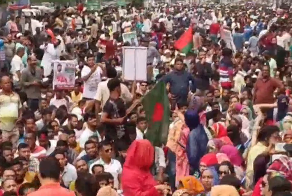 নয়াপল্টনে বিএনপির জনসমাবেশ শুরু