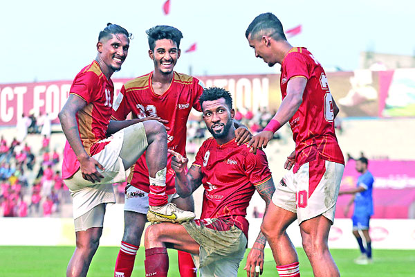 ৭৫ বছরে কিংসই প্রথম