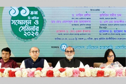 বাংলাদেশের প্রেক্ষাপটে এখানকার রাজনীতি নির্ধারণ হবে : প্রাণিসম্পদমন্ত্রী


