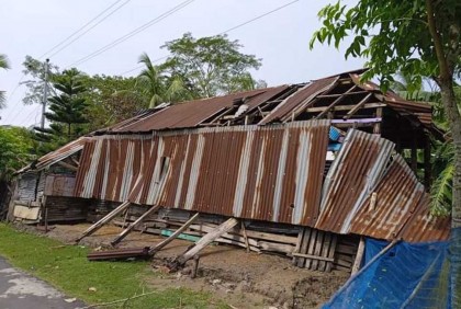 মোরেলগঞ্জে কালবৈশাখী ঝড়ে ২০ বসতবাড়ি ক্ষতিগ্রস্ত