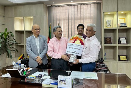 ইউজিসি’র নবনিযুক্ত চেয়ারম্যানকে হকৃবি উপাচার্যের শুভেচ্ছা

