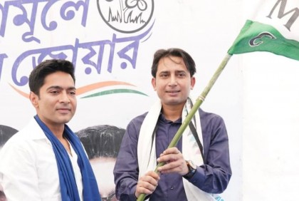 তৃণমূলে যোগ দিলেন বায়রন, বিধানসভায় ফের ‘শূন্য’ কংগ্রেস