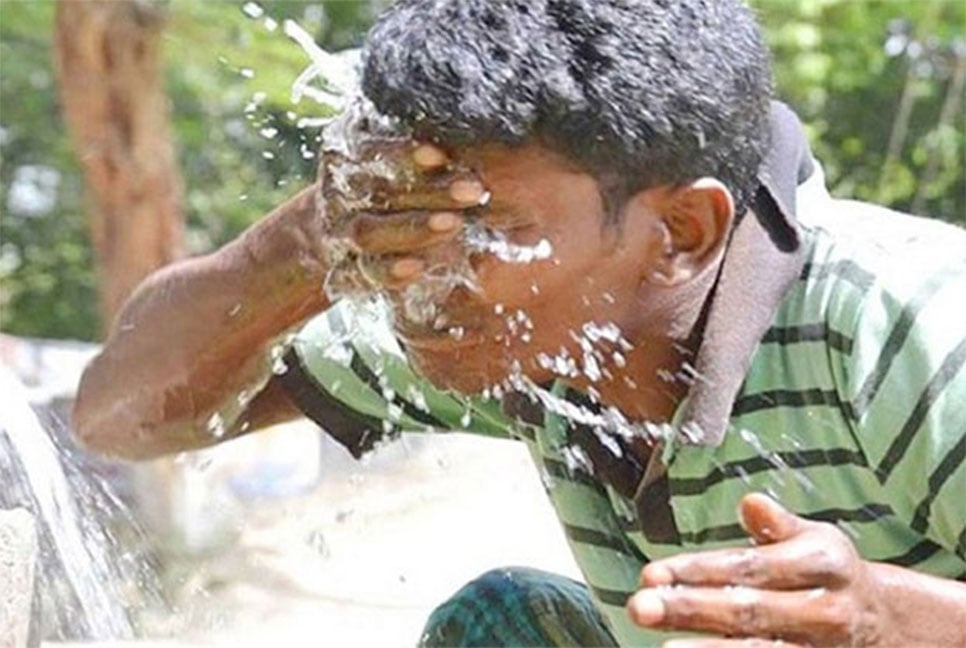 দেশে বয়ে যাচ্ছে তাপপ্রবাহ, থাকতে পারে আরও ৫ দিন