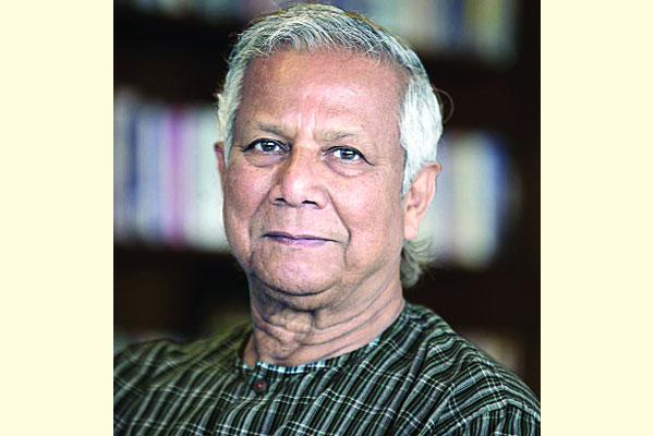 ড. ইউনূসসহ ১৩ জনের নামে দুদকের মামলা