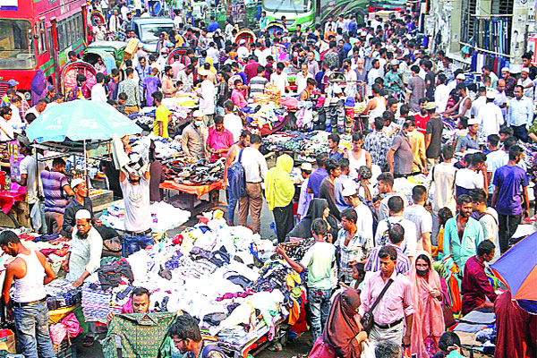 দিনে চাঁদাবাজি ১০ কোটি টাকা