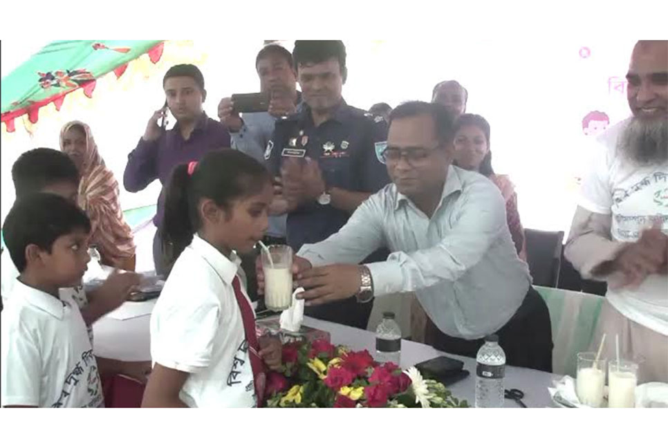 মানিকগঞ্জে বিশ্ব দুগ্ধ দিবস পালিত