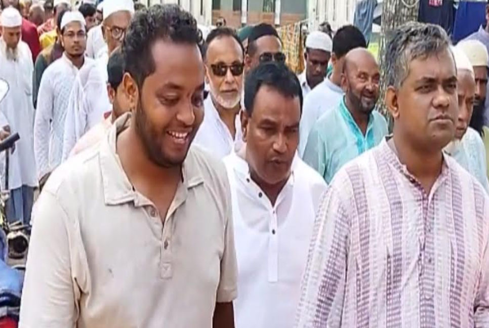 মোরেলগঞ্জে দলীয় নেতা-কর্মীদের সাথে মতবিনিময়
