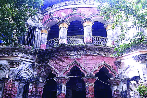 ইতিহাসের সাক্ষী উজানী জমিদারবাড়ি