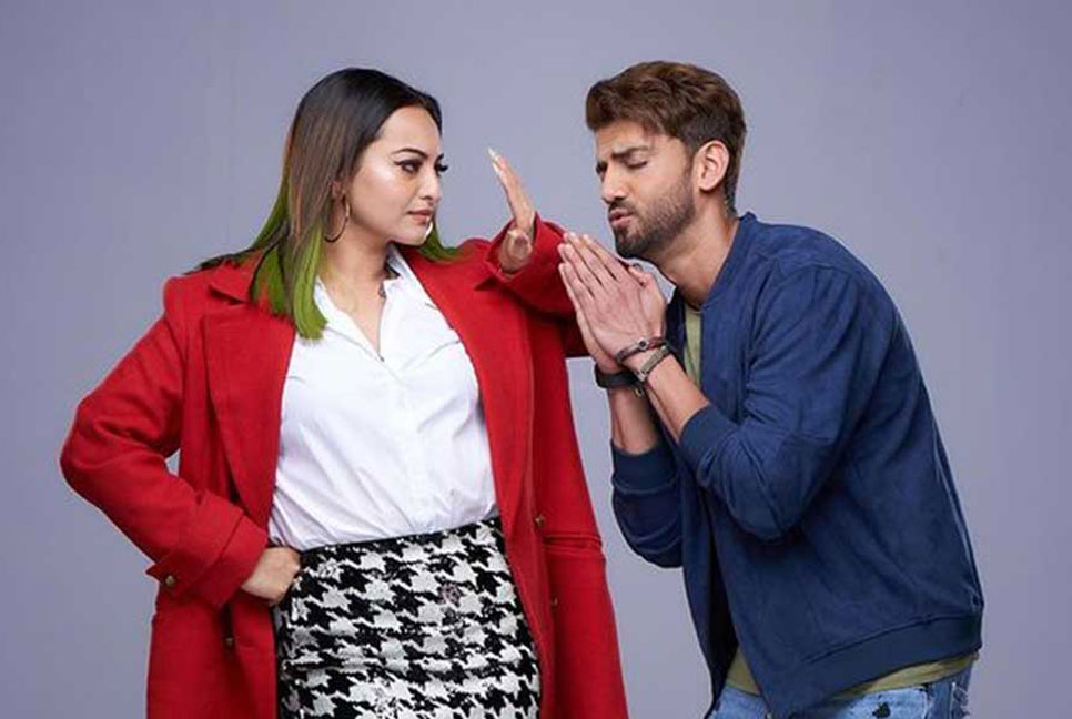 ‘প্রকাশ্যে এল’ সোনাক্ষীর প্রেম ও প্রেমিক!