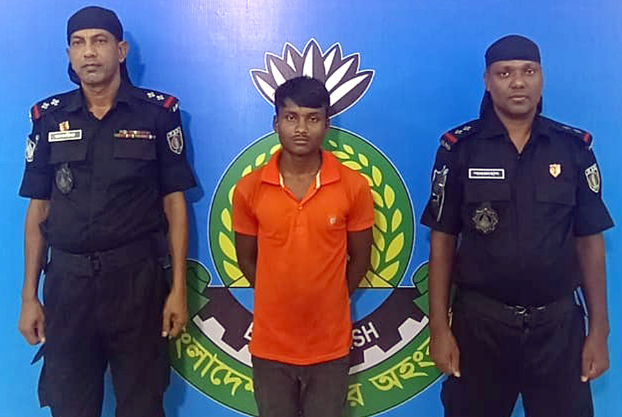 ফুলপুরে ২৫০০ কেজি ভারতীয় চিনিসহ এক চোরাকারবারী গ্রেফতার