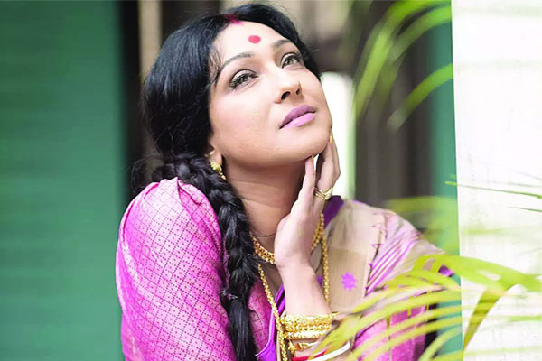 ঋতুপর্ণার উদ্বেগ