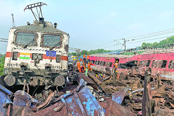 লাশের সারি ওড়িশায়