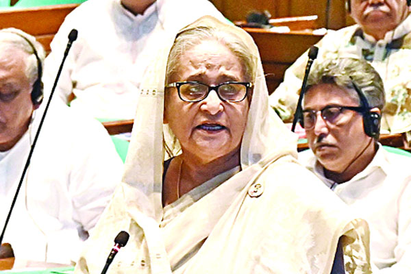সাশ্রয়ী হতে হবে সবাইকে : প্রধানমন্ত্রী