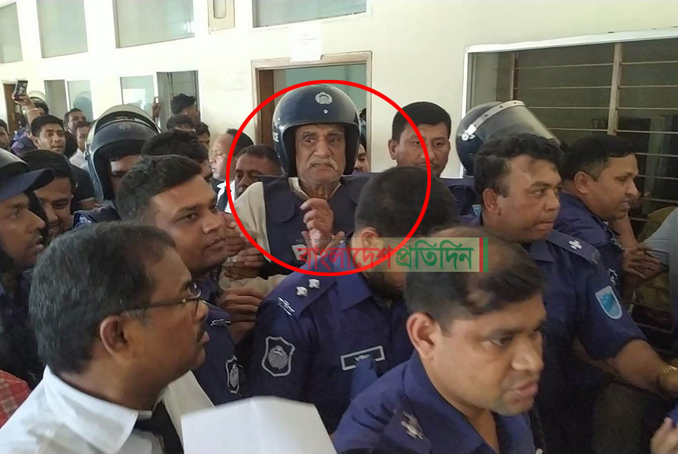 কারাগারে সেই বিএনপি নেতা চাঁদ, বিচার চেয়ে বিক্ষোভ আওয়ামী লীগের